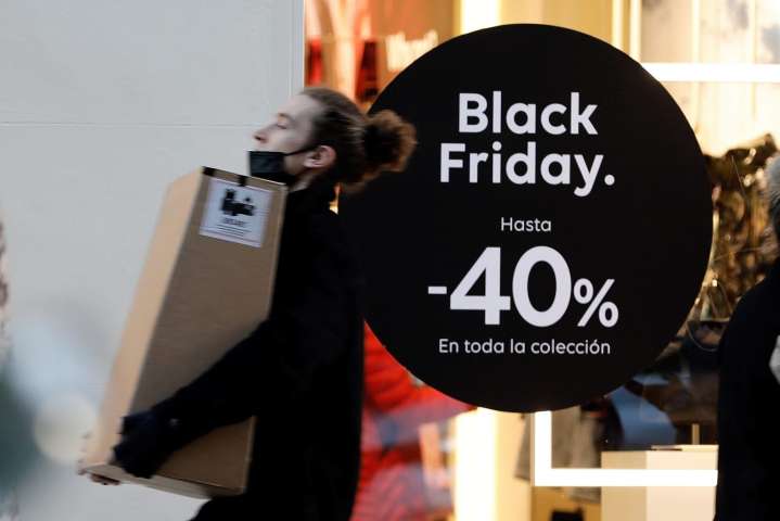 La Frenesí de Compras de Tres Semanas en México: Cómo El Buen Fin, Black Friday y Cyber Monday se Convirtieron en Una Sola Cacería Continua