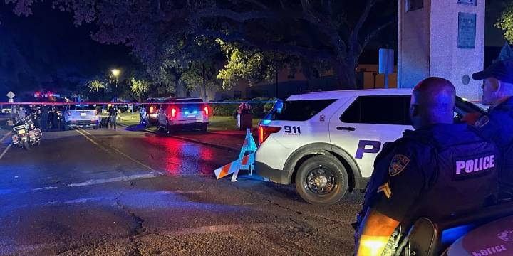 2 injured, 2 detained after shooting inside LSU campus