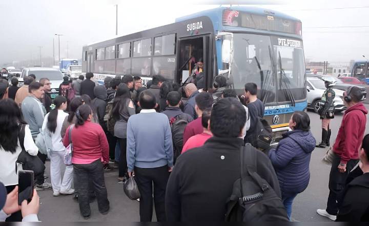 Transportistas anuncian nuevo paro este lunes 6 de octubre por la alta criminalidad: "Es un grito de desesperación"