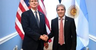 Reunión clave en Washington: Luis Caputo y Scott Bessent negocian para sostener la economía y las reservas