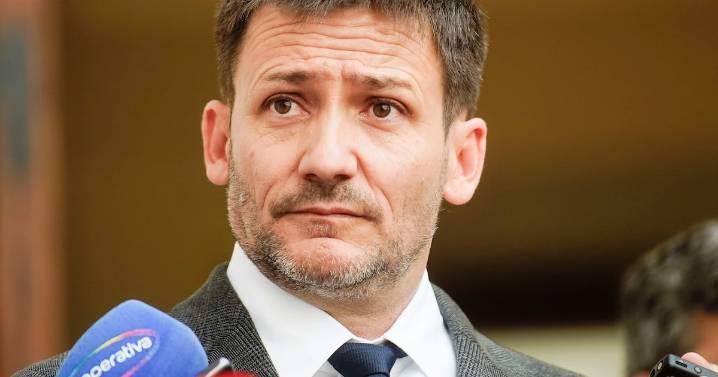 Tras sorteo: comisión revisora de AC en contra de Diego Pardow queda con mayoría oficialista