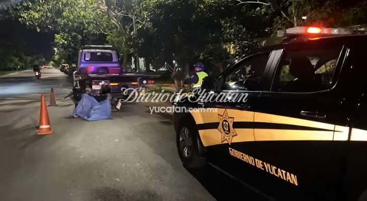 Motociclista pierde la vida al impactar contra una grúa estacionada en Ciudad Caucel