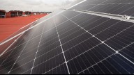 Prevén invertir 100 mdd en parques fotovoltaicos en los techos de naves industriales