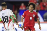1-1. Ismael Díaz salva los muebles