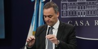 “Si faltan explicaciones, las tiene que seguir dando”: aseguró Adorni sobre la denuncia contra Espert
