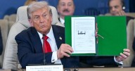 Trump firma acuerdo de paz y alto al fuego en Gaza: ¿qué establece el pacto y quiénes lo respaldan?