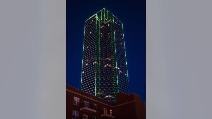 Iconic Dallas skyscraper lands $103 million TIF for massive mixed