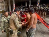 Pataz: Fuerzas Armadas rescatan a 15 personas secuestradas por mineros ilegales en socavón