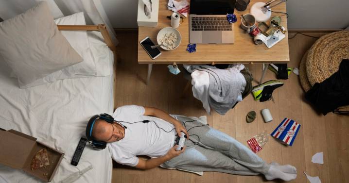 Cómo crear una rutina nocturna que ordene tu casa (y te despeje la mente)