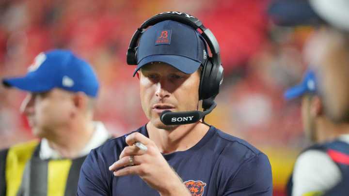 Bears' Ben Johnson defends Caleb Williams after loss to Ravens