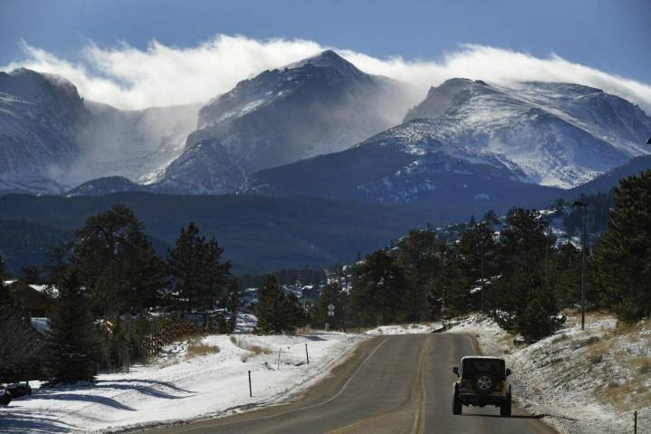 This cozy Estes Park getaway is a perfect winter retreat