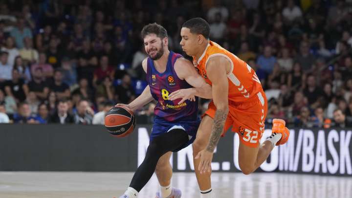 El Barcelona tumba a un Valencia que no conocía la derrota