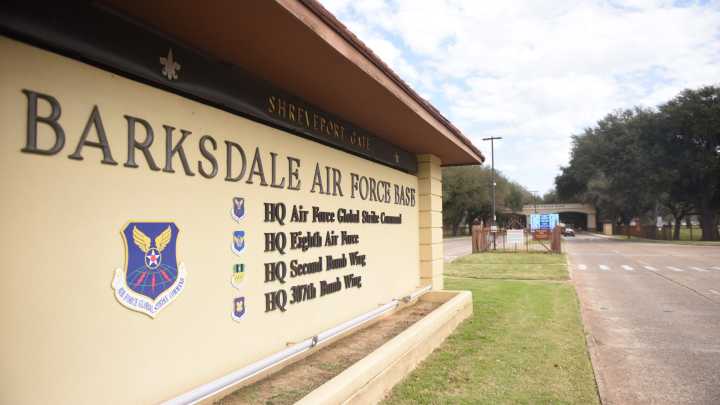 Will Louisiana troops at Barksdale and Fort Polk get paid October 15?
