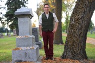 Minnesota mortician Victor Sweeney finds broad appeal for podcasts on death
