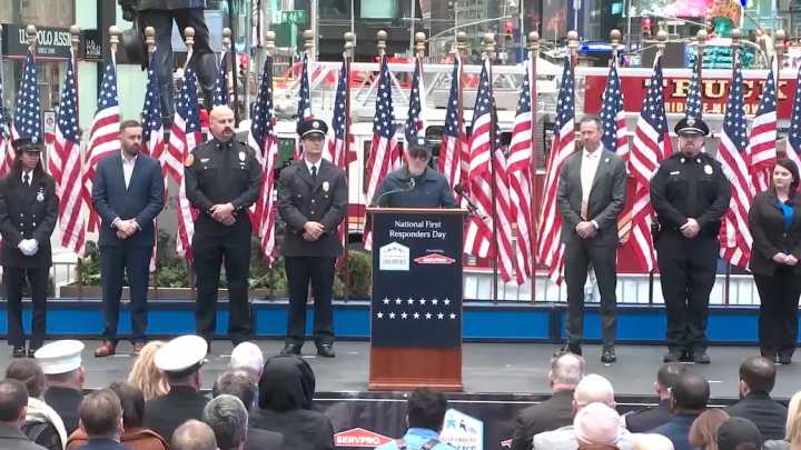 Jon Stewart honors first responders on National Responders Day in NYC