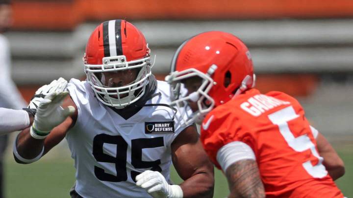 Myles Garrett: Dillon Gabriel runs the offense like it's his offense
