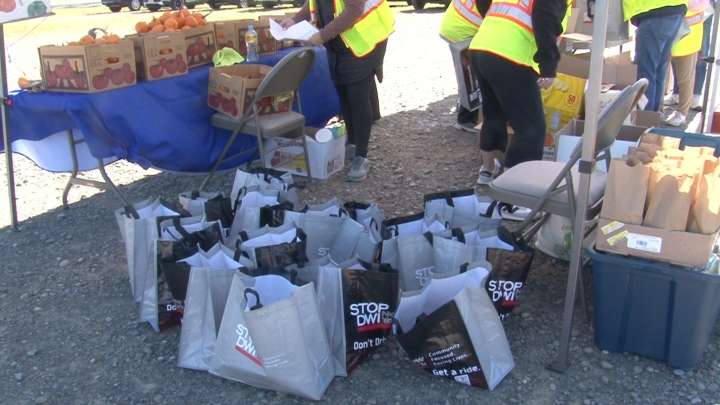 Chemung Co. Dept. of Aging and Long Term Care distribute 250 lunches in Harvest Drive