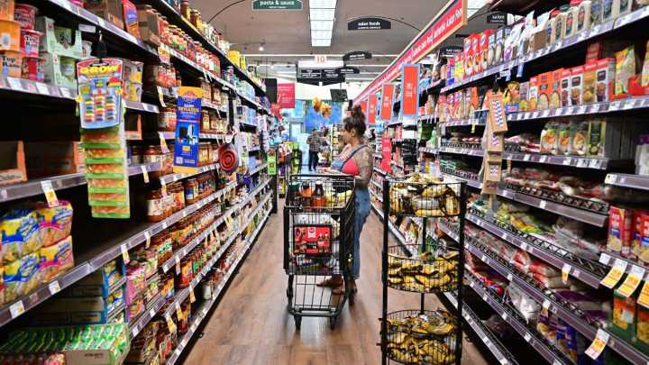 Gov't shutdown: WA leaders announce WIC voucher