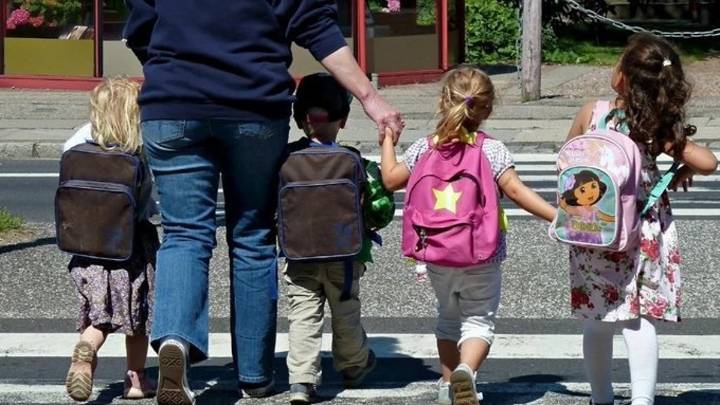 España lidera la pobreza infantil en Europa por culpa de los fallos en ayudas sociales y vivienda