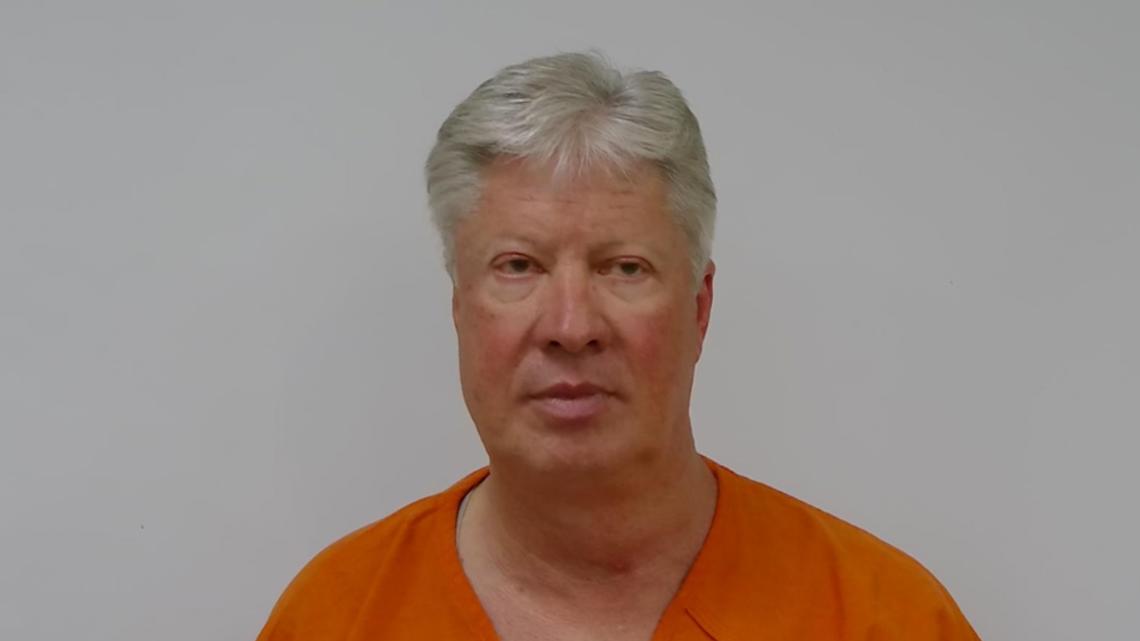 Texas mega-church founder Robert Morris pleads guilty to child sexual abuse