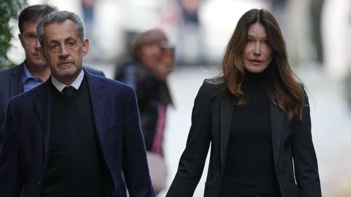 El ex presidente Sarkozy entra en la cárcel para cumplir su condena de cinco años