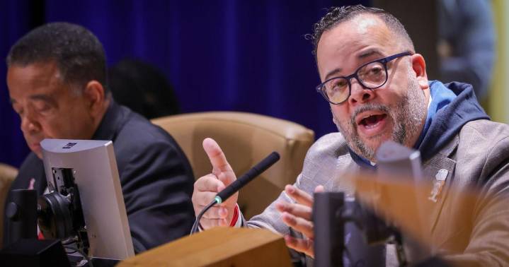 New Orleans abandons $125M bond proposal as officials threaten state take