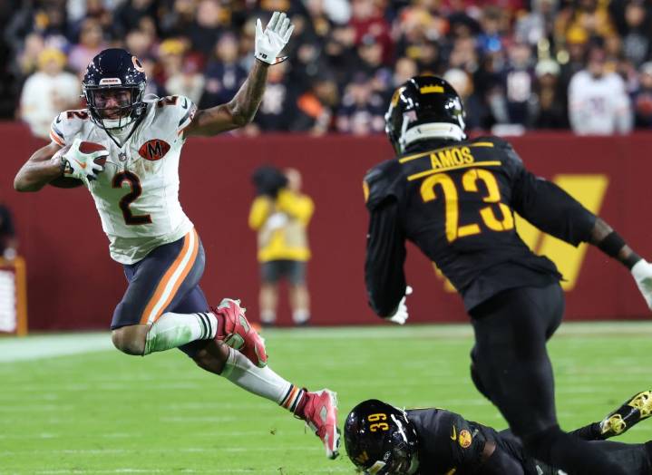 DJ Moore will be ‘day by day’ after Chicago Bears WR was hospitalized in Washington for a groin injury