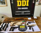 Secuestran un arsenal, bicicletas robadas, marihuana y autos en siete allanamientos en Villa Mercedes