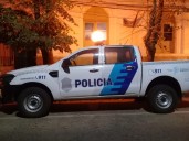 Robo en una tienda: un detenido y secuestran elementos