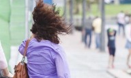 Emiten alerta amarilla por vientos para este domingo desde la mañana