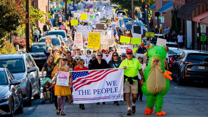 'No Kings 2.0' rally draws marchers to downtown…