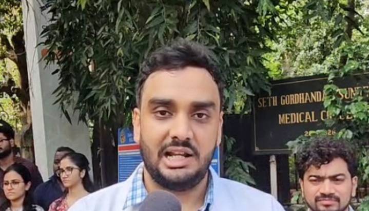Woman Doctor’s Suicide: Maharashtra Resident Doctors Launch Protest; Threaten To Strike Work If Action Against Culprits Not Taken