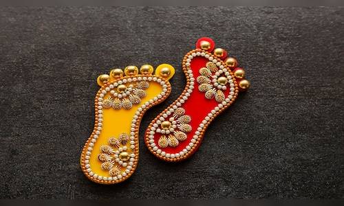 What to buy on Dhanteras: Gold, silver, brooms, Gomti Chakras and other items for good luck