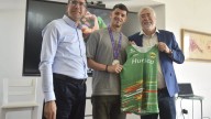 Djamel Sedjati irrumpe en el Club Atletismo Zoiti: "El mejor deportista de la historia en un club aragonés"