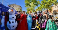 El universo friki encandila al público y llena las calles de animación y magia