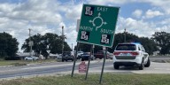 3 dead in plane crash near Lafayette