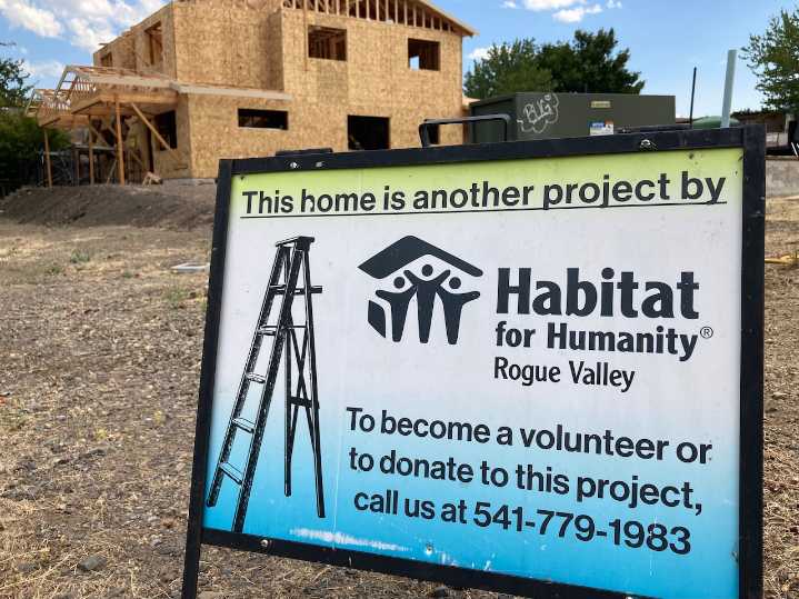 Oregon family tries 5 times for a Habitat for Humanity house. See their home being built