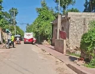 Chemax: Denuncian abandono y calles intransitables