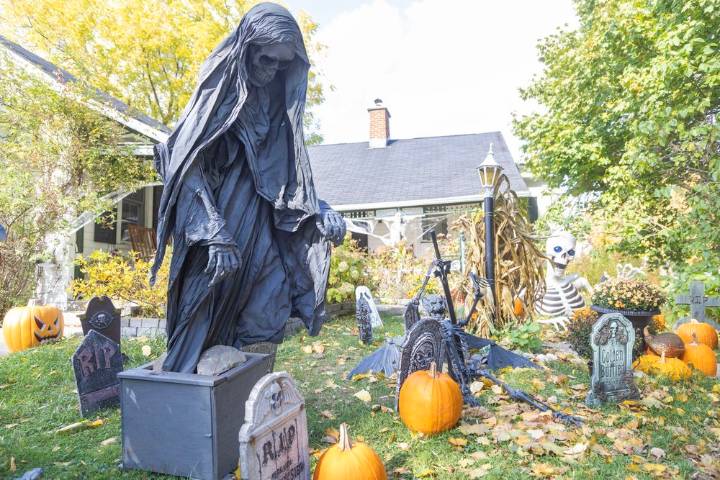 PHOTOS: Halloween decorations around the region