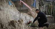 Trump says he's doubtful Ukraine can win the war with Russia as he prepares for Putin meeting