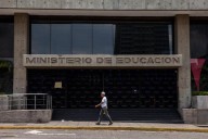 Por jubilo nacional no habrá actividades escolares este 20