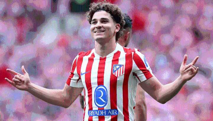 Julián Álvarez se la jugó y reveló su Top 5 de mejores jugadores de toda la historia del fútbol