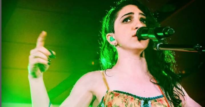 ¿Quién es Emily Estefan y a qué se dedica?