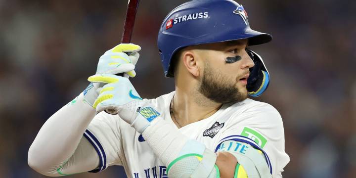 Bo Bichette not in Blue Jays World Series Game 2 starting lineup