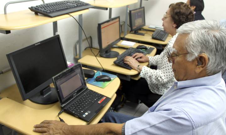 STPS ofrecerá 350 empleos para adultos mayores y personas con discapacidad