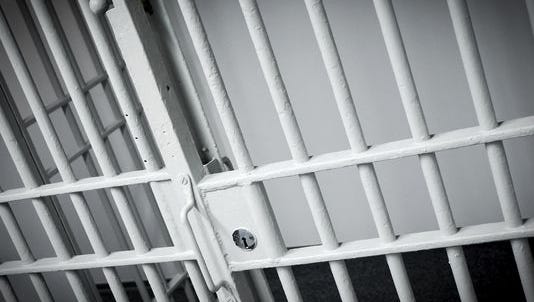 Relatives of man killed after jail errors now suing sheriff