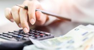 Finanzas personales: ¿Cómo reconstruir tu historial crediticio después de pagar las deudas?
