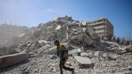 Israel intensifica bombardeos en Gaza pese a oferta de negociación de Hamás: ofensiva deja nueve muertos, incluidos tres niños