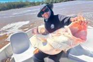 Pescaron enorme surubí en el río Uruguay y lo devolvieron al agua: “fue una maravilla”