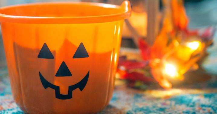 Police share Halloween safety tips for families and neighbors